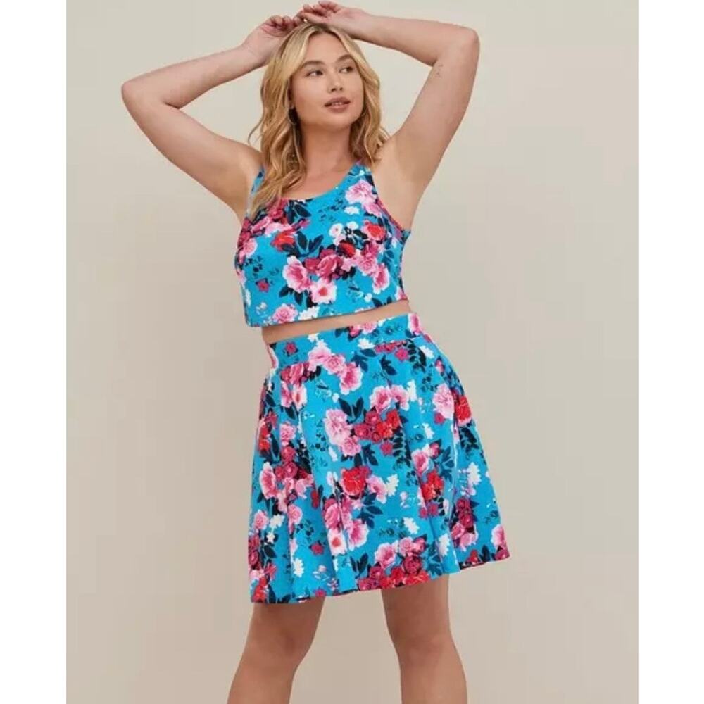 TORRID Mini Scuba Skater Set Women's Plus Size 2 Top Skirt $76 Floral Blue 2X - Picture 3 of 11